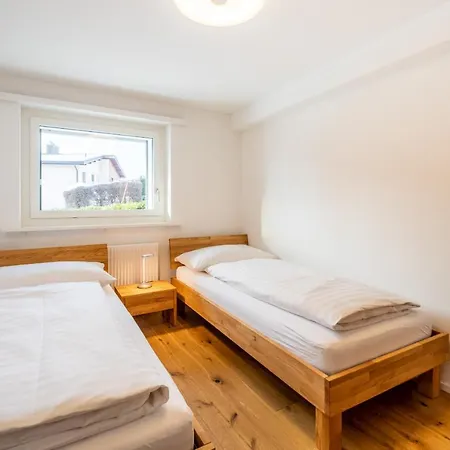 Laax Homes - Casa Majo 3,5 * Flims